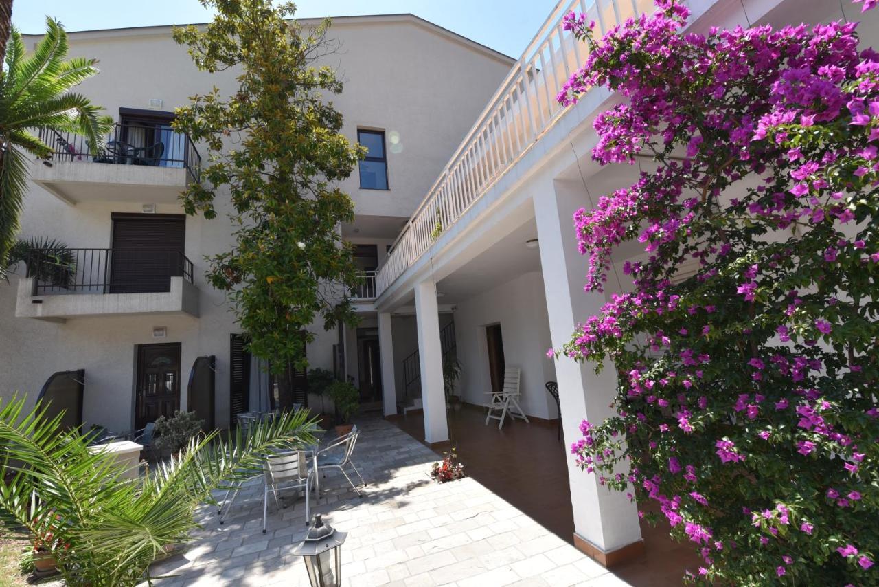 Studio Apartments 6 Palmi Budva Eksteriør bilde