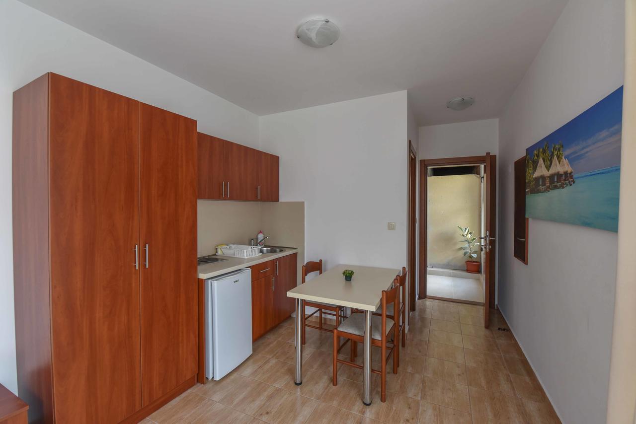 Studio Apartments 6 Palmi Budva Eksteriør bilde