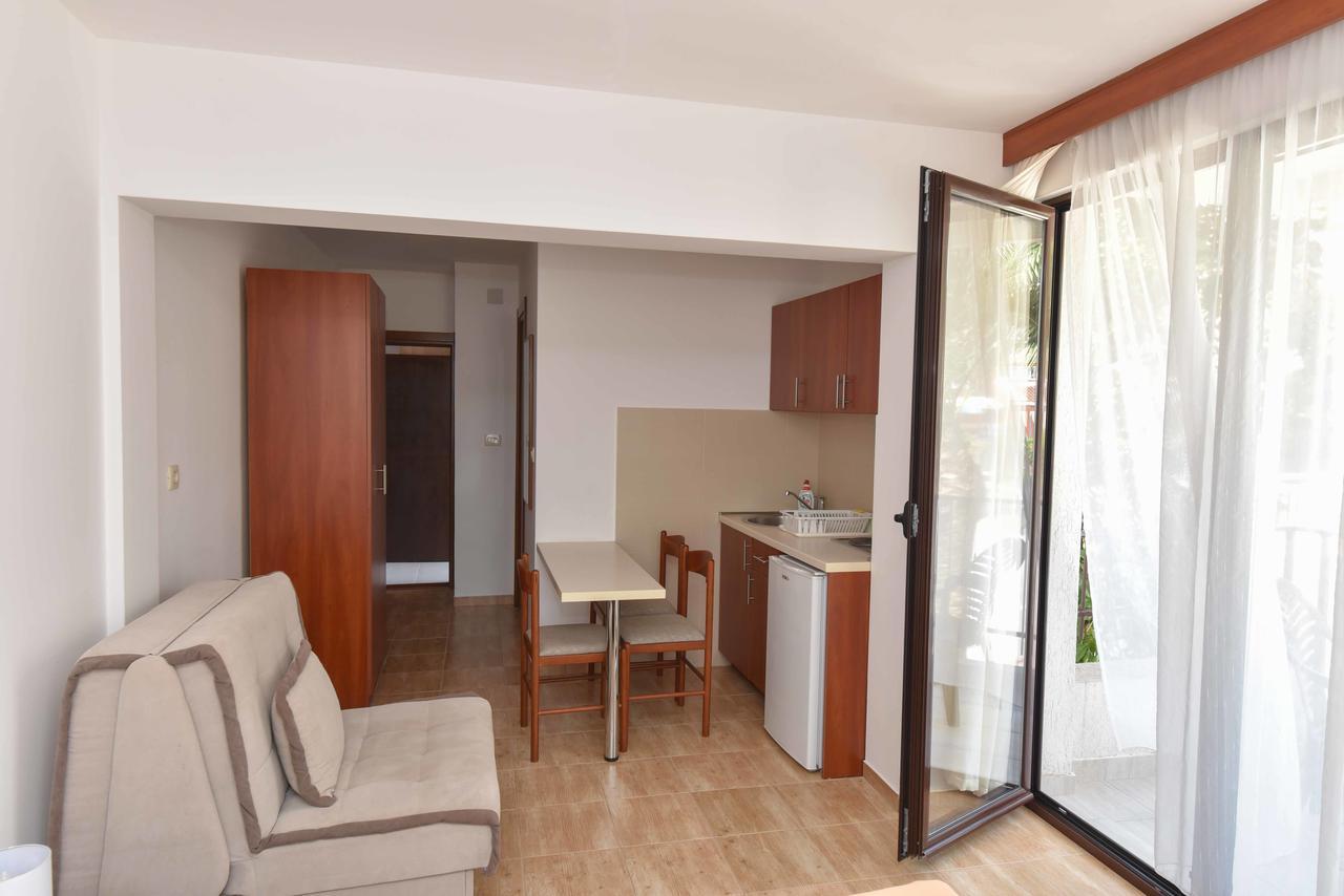 Studio Apartments 6 Palmi Budva Eksteriør bilde