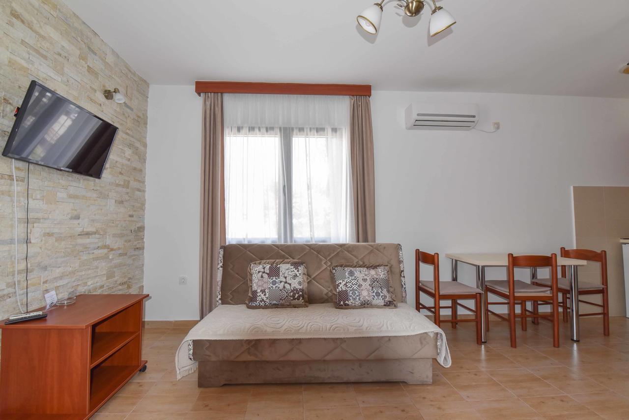 Studio Apartments 6 Palmi Budva Eksteriør bilde