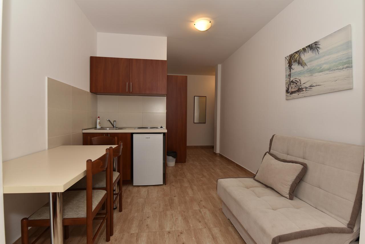 Studio Apartments 6 Palmi Budva Eksteriør bilde